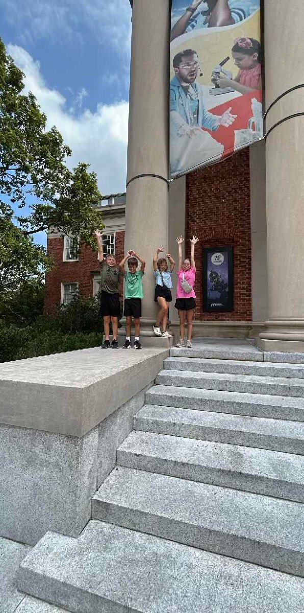 University of North Carolina--Chapel Hill Scavenger Hunt scavenger hunt photos