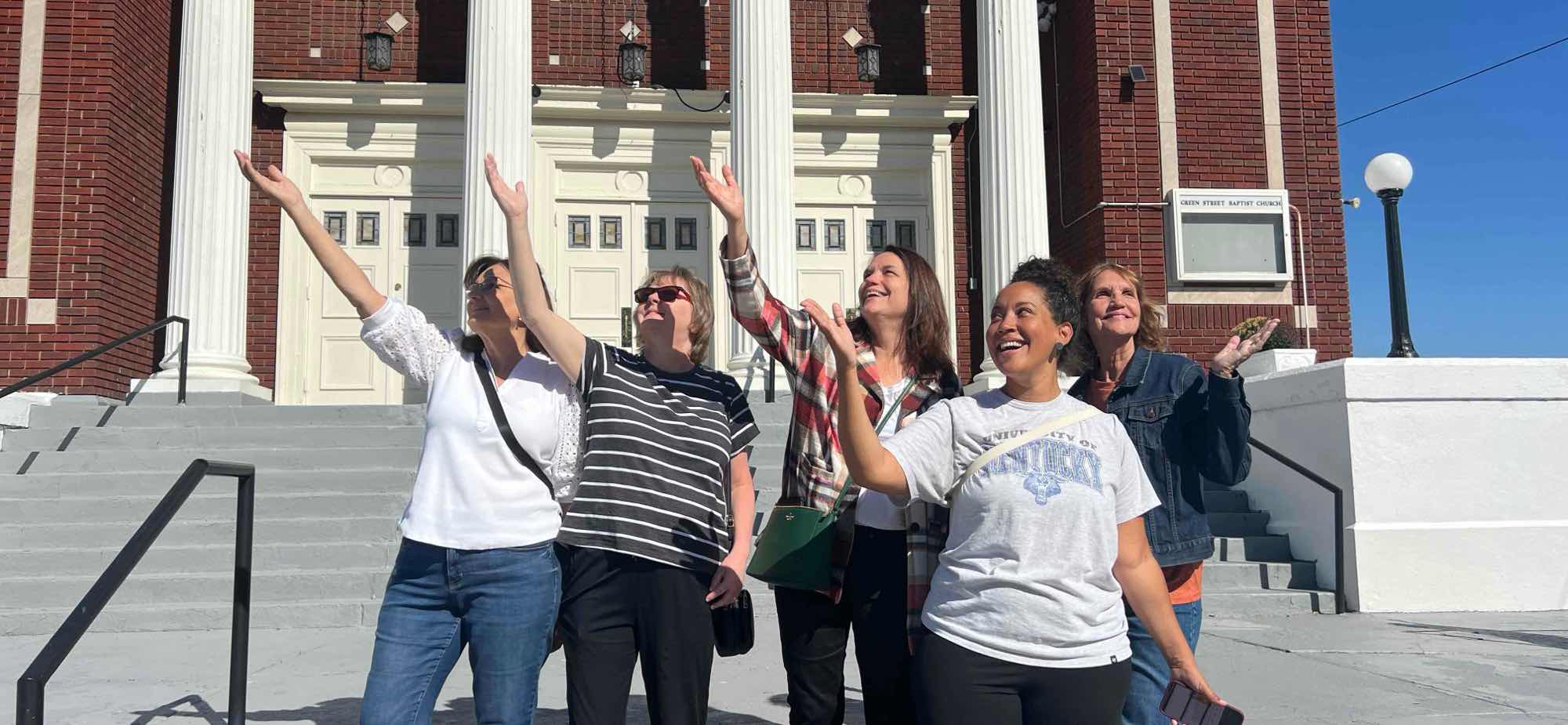 Louisville Kentucky Art Walk scavenger hunt photos