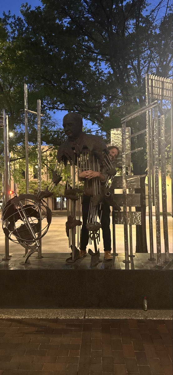 team building scavenger hunt