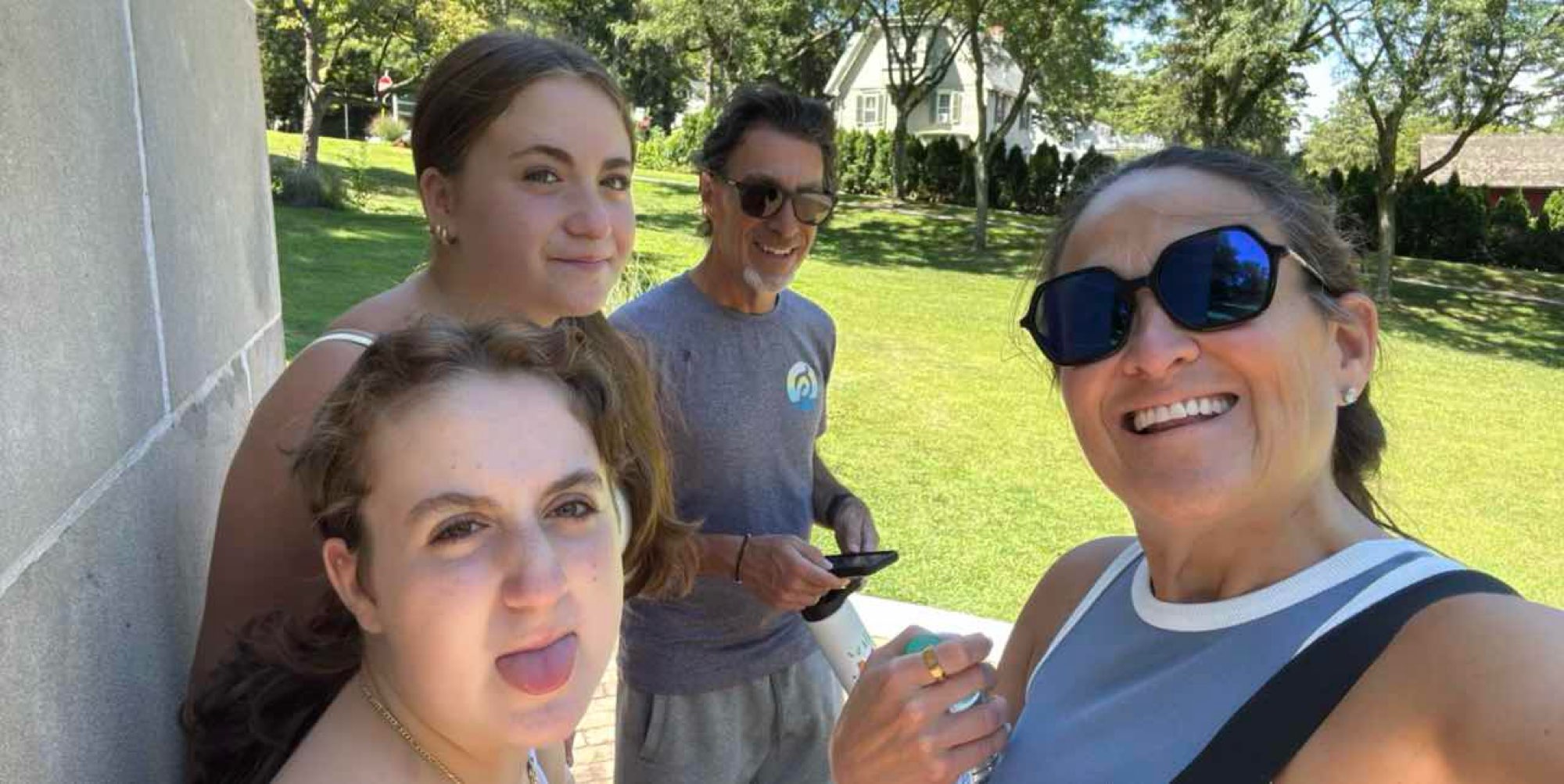 Roslyn Scavenger Hunt scavenger hunt photos