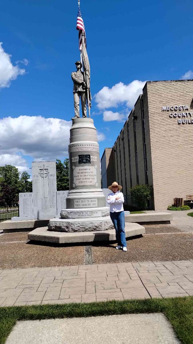 Big Rapids Scavenger Hunt scavenger hunt photos