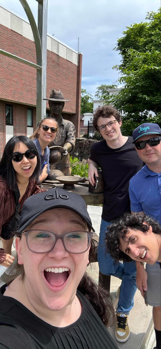 Danbury 스캐빈저 헌트 스캐빈저 헌트 사진