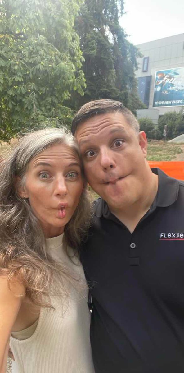 team building scavenger hunt