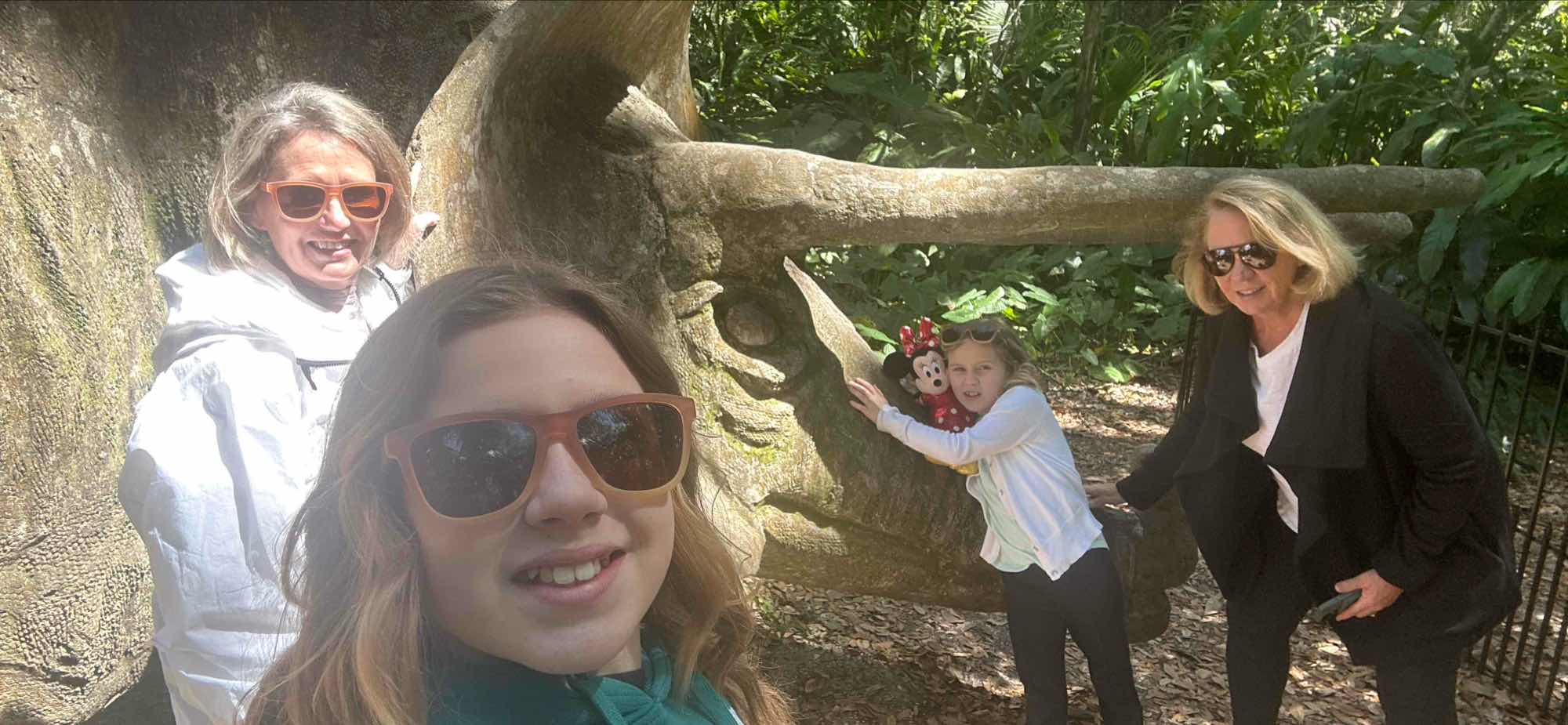 תמונות מסיור הפורט אורנג' Scavenger Hunt