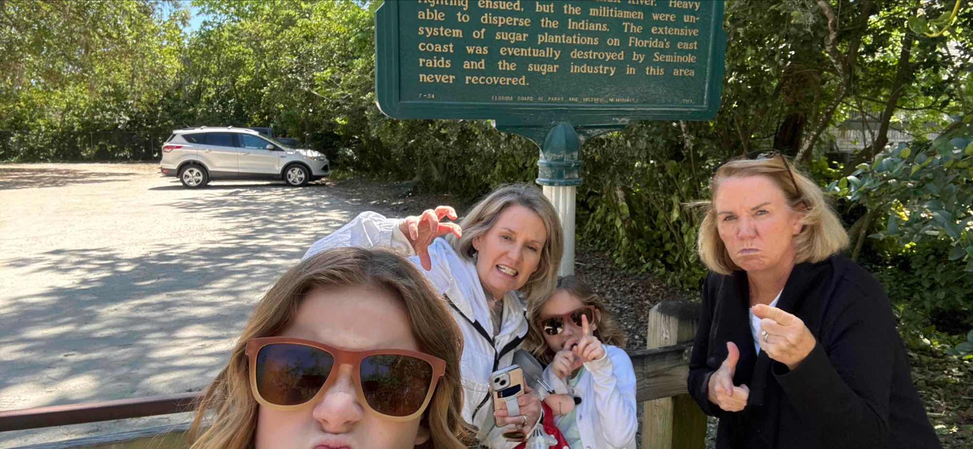 תמונות מסיור הפורט אורנג' Scavenger Hunt