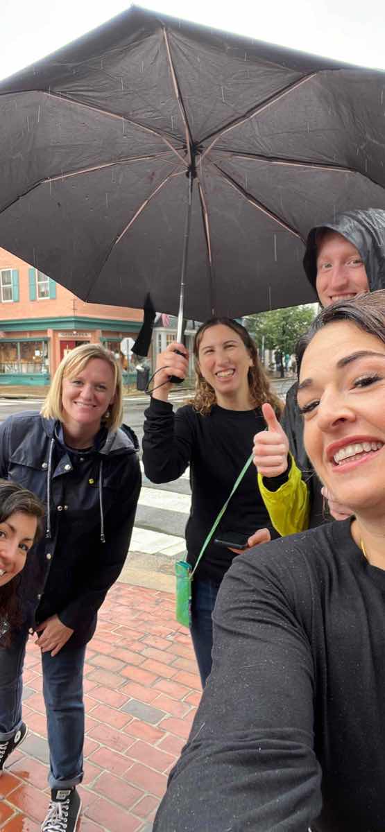 team building scavenger hunt