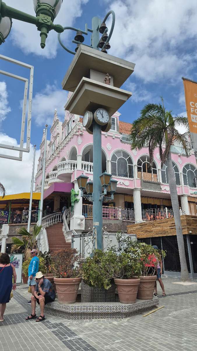 Oranjestad Scavenger Hunt scavenger hunt photos