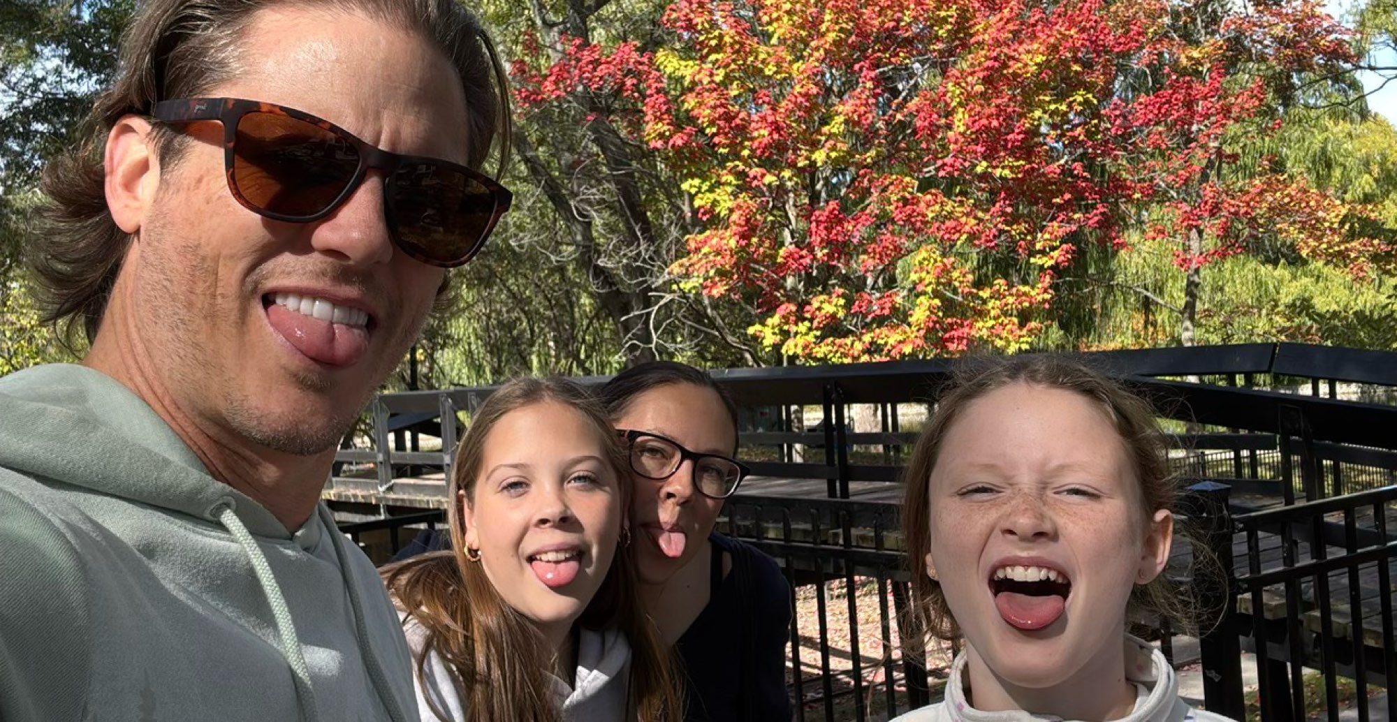 team building scavenger hunt