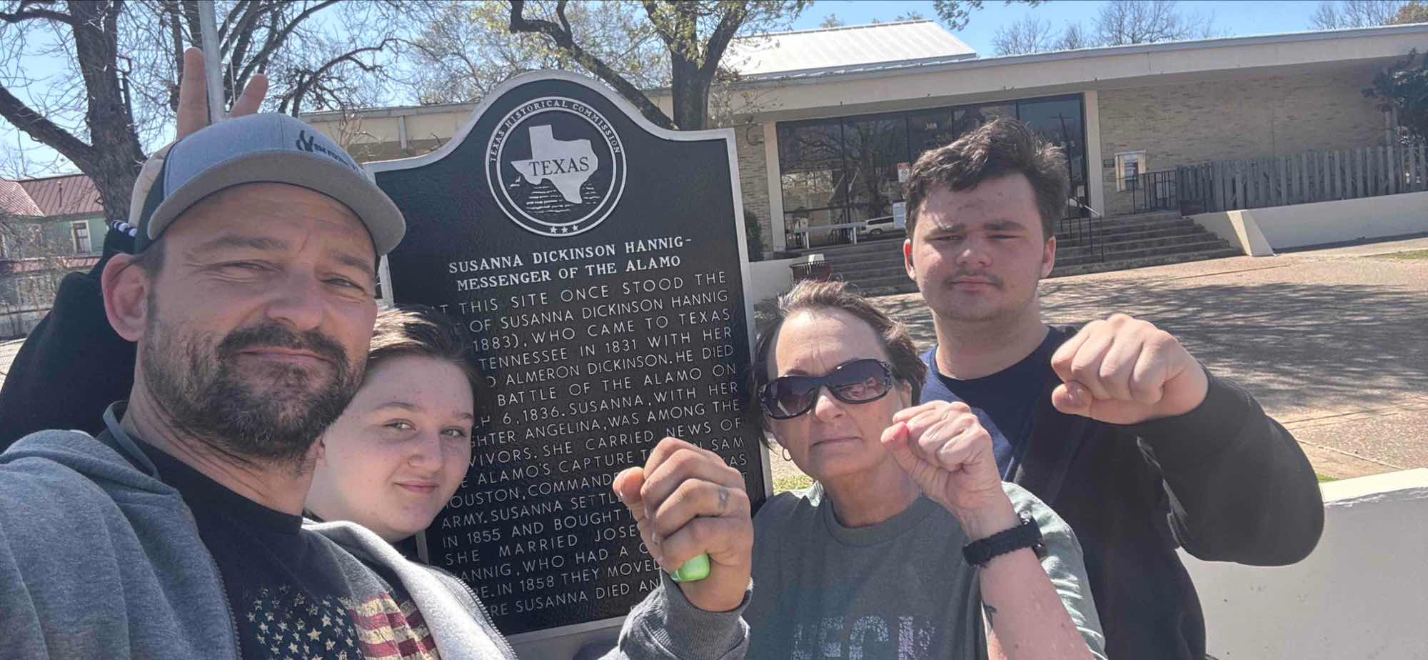 Lockhart Scavenger Hunt Scavenger Hunt Foto&gbreve;raflar&inodot;