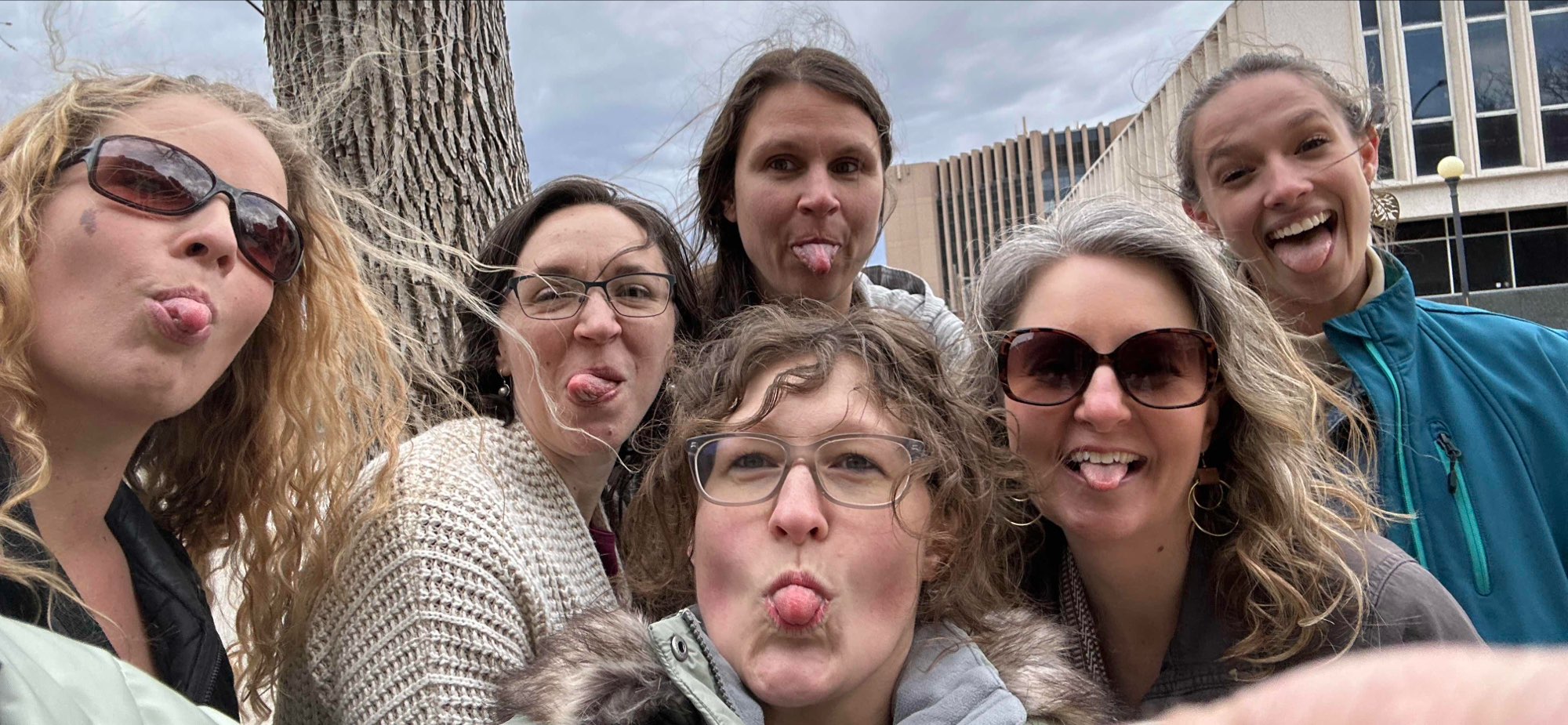 team building scavenger hunt