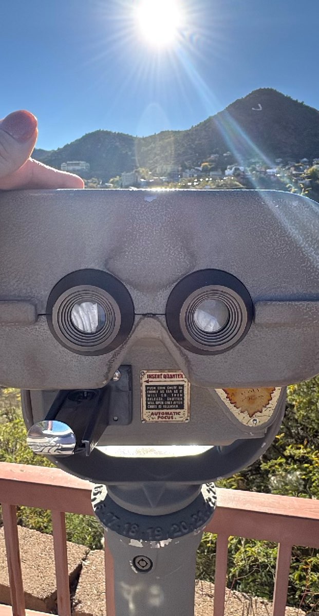 team building scavenger hunt