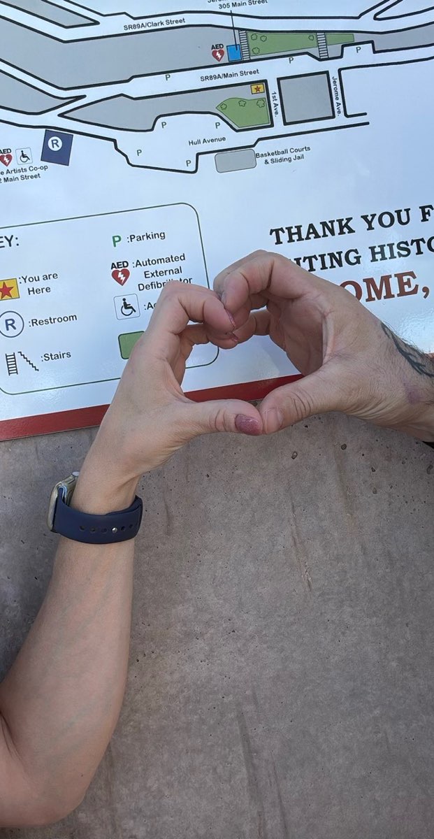 team building scavenger hunt