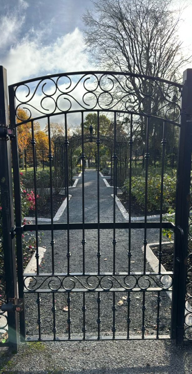 Victoria British Columbia Downtown Scavenger Hunt scavenger hunt photos