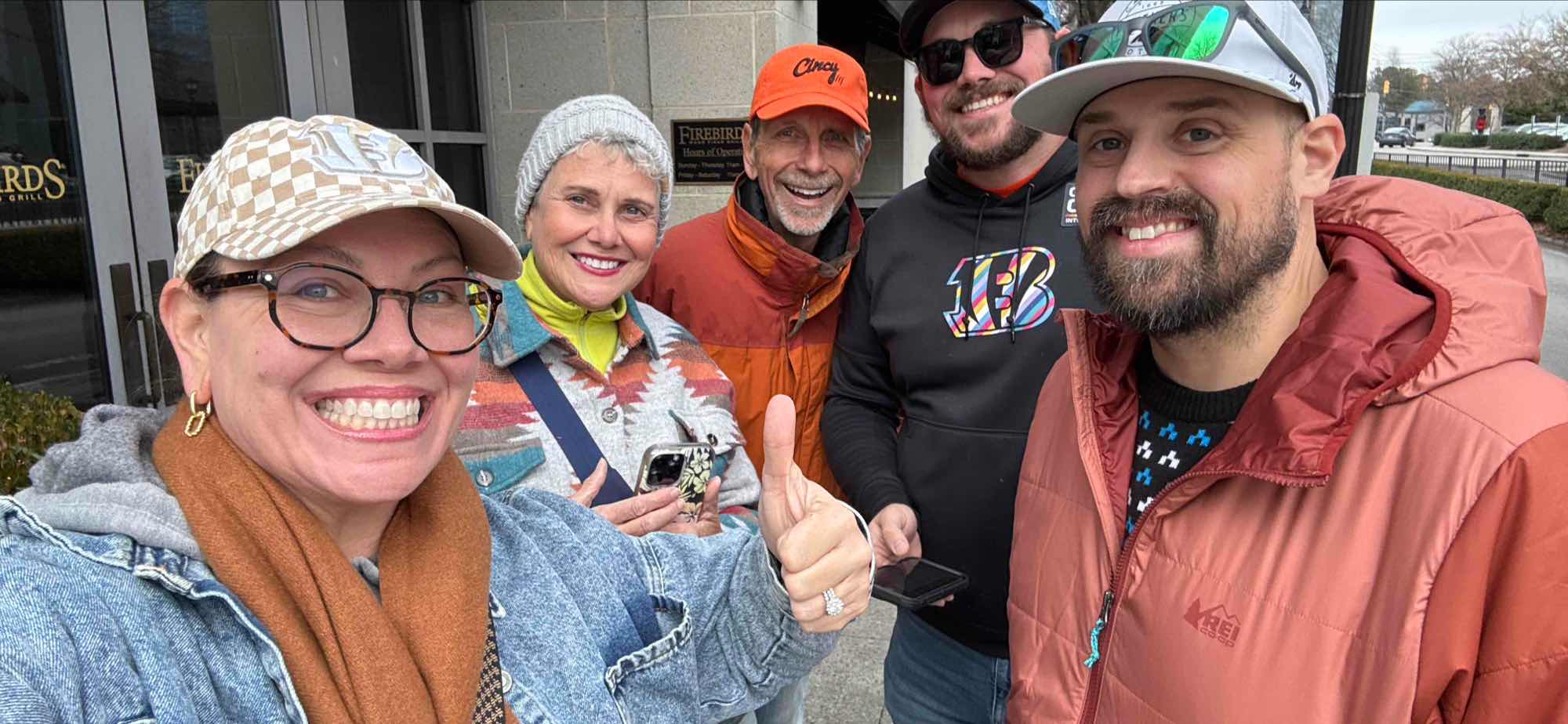 team building scavenger hunt