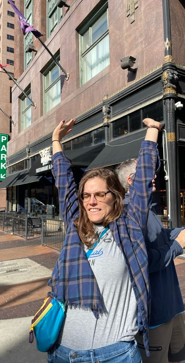 team building scavenger hunt