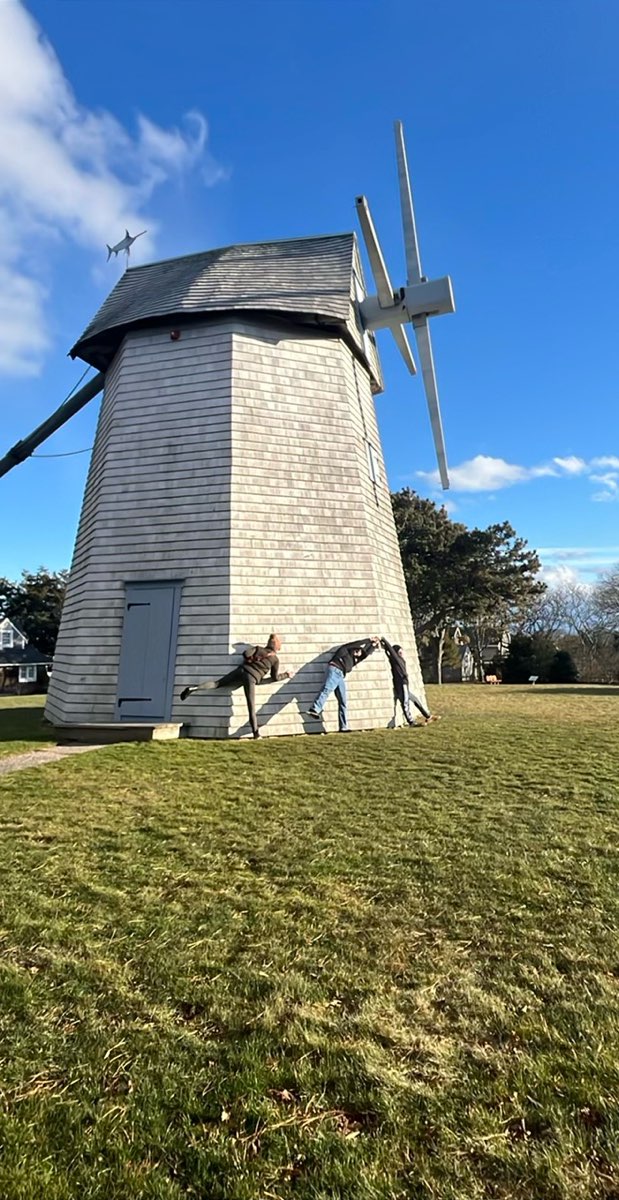 team building scavenger hunt