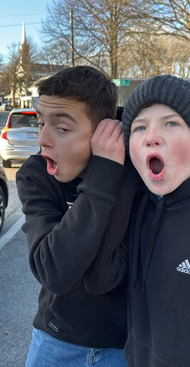 team building scavenger hunt