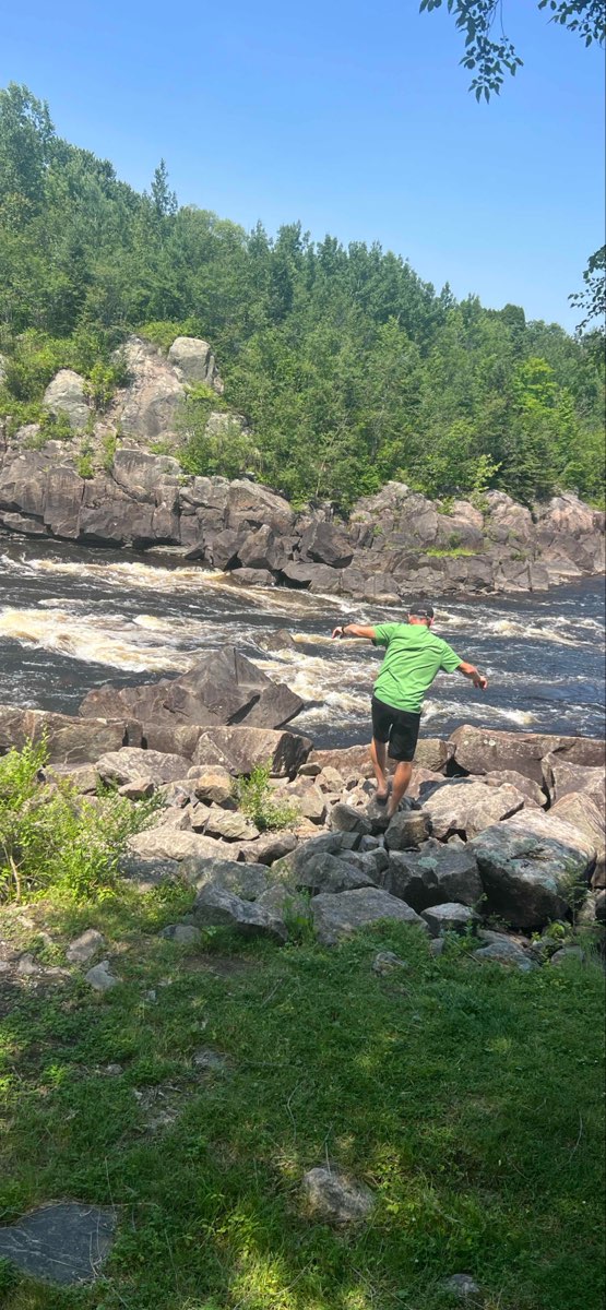 Saguenay Scavenger Hunt scavenger hunt photos