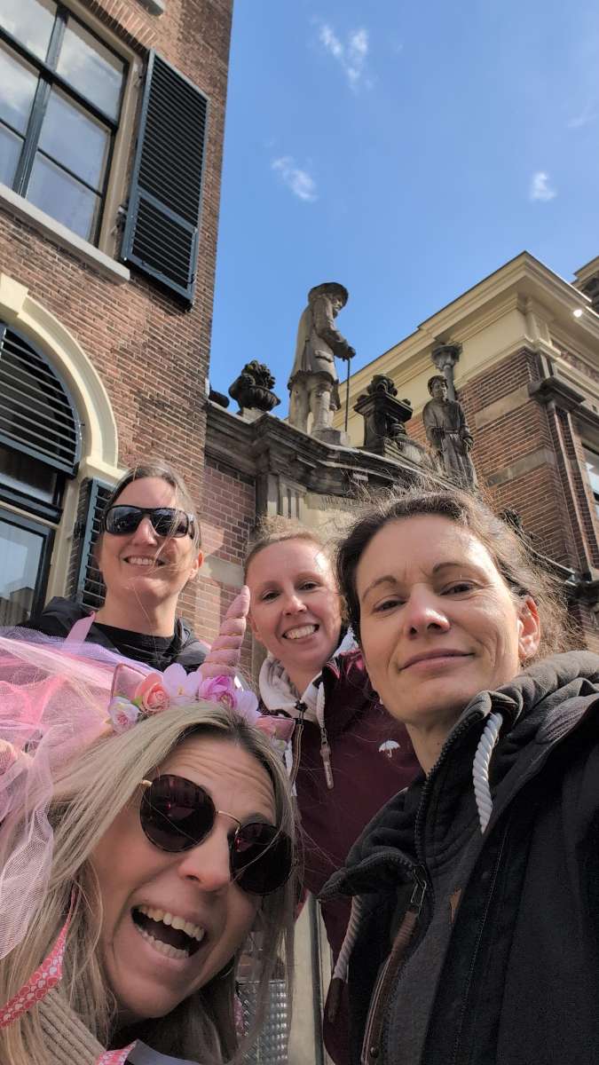 team building scavenger hunt