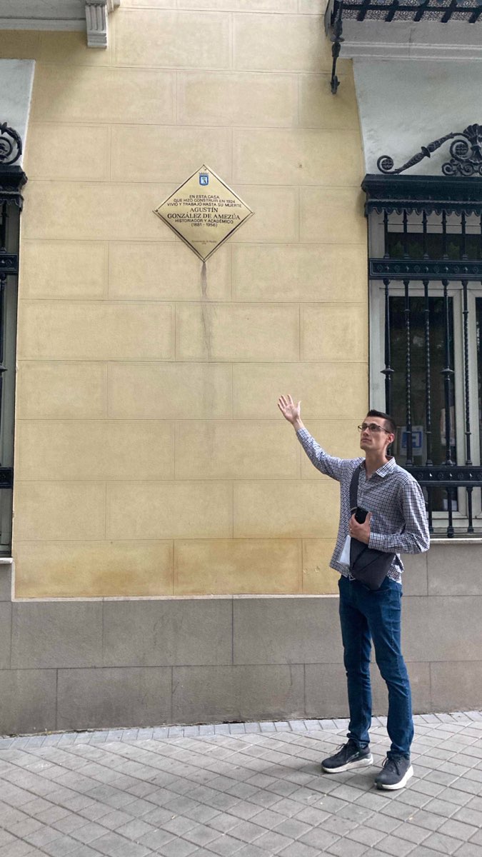 รูปภาพของ Retiro Scavenger Hunt