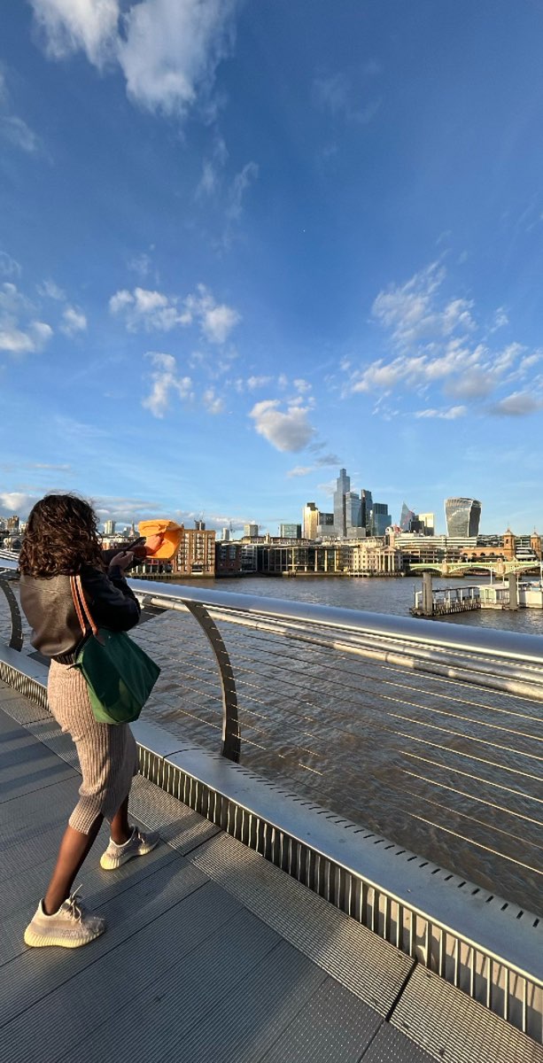 صور لي جوبلين، المملكة المتحدة ليتس روام