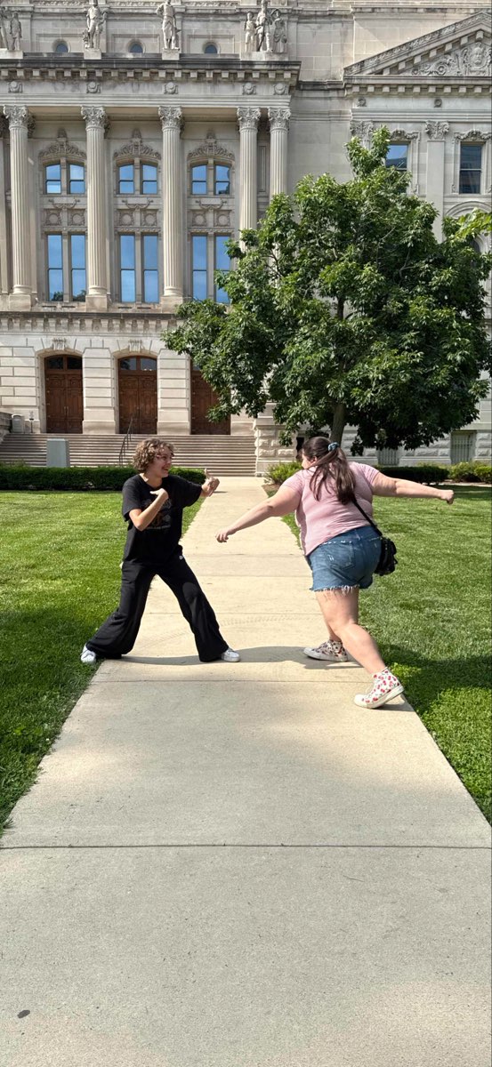 team building scavenger hunt