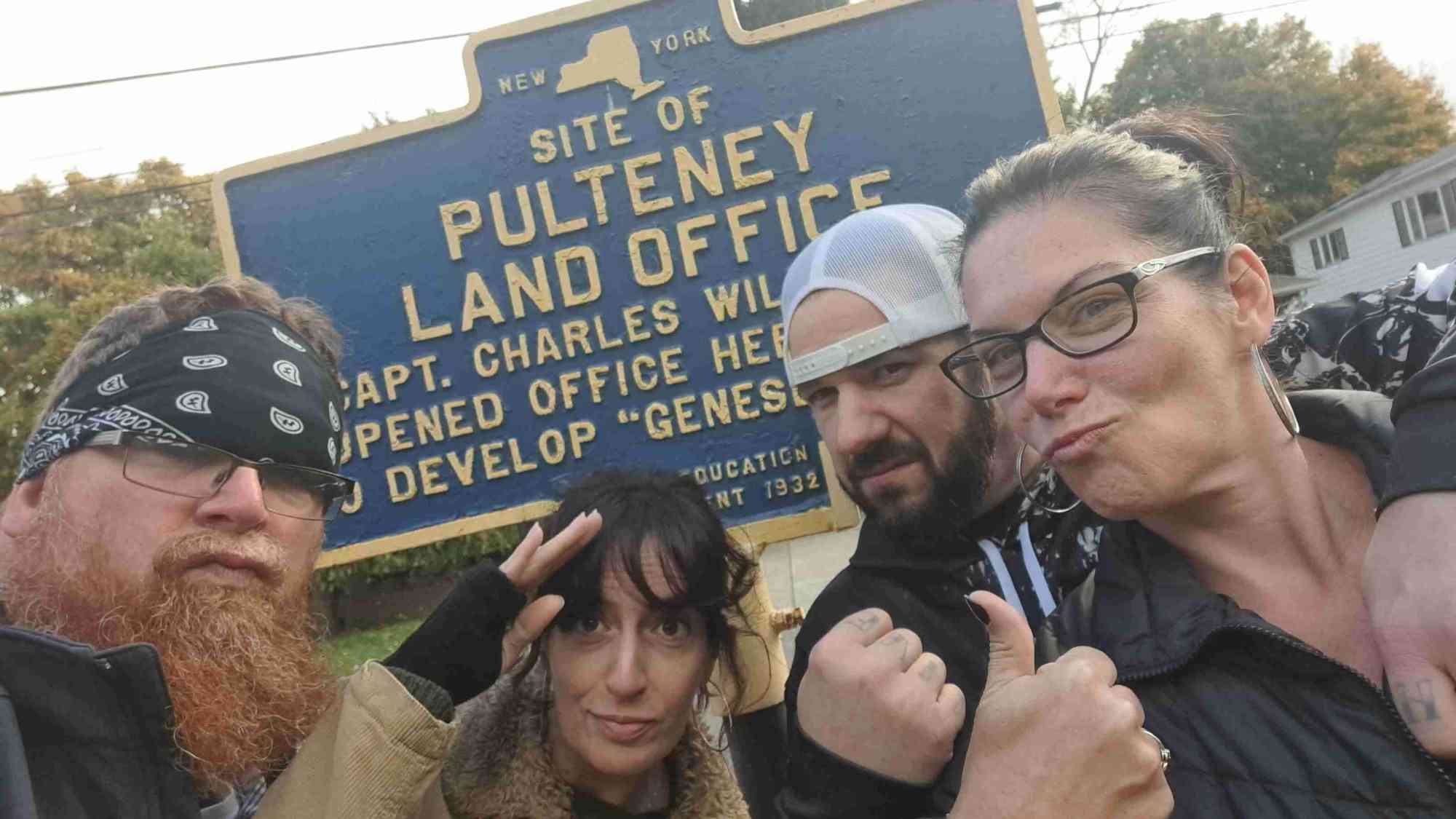 Fotografii ale cursei de v&acirc;n&abreve;toare de comori Hobart and William Smith Colleges