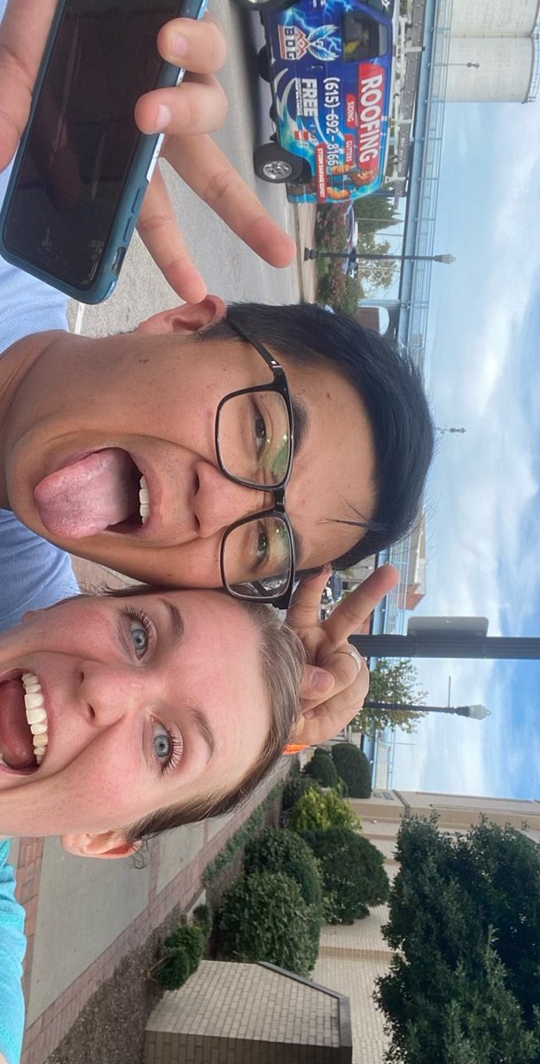 team building scavenger hunt