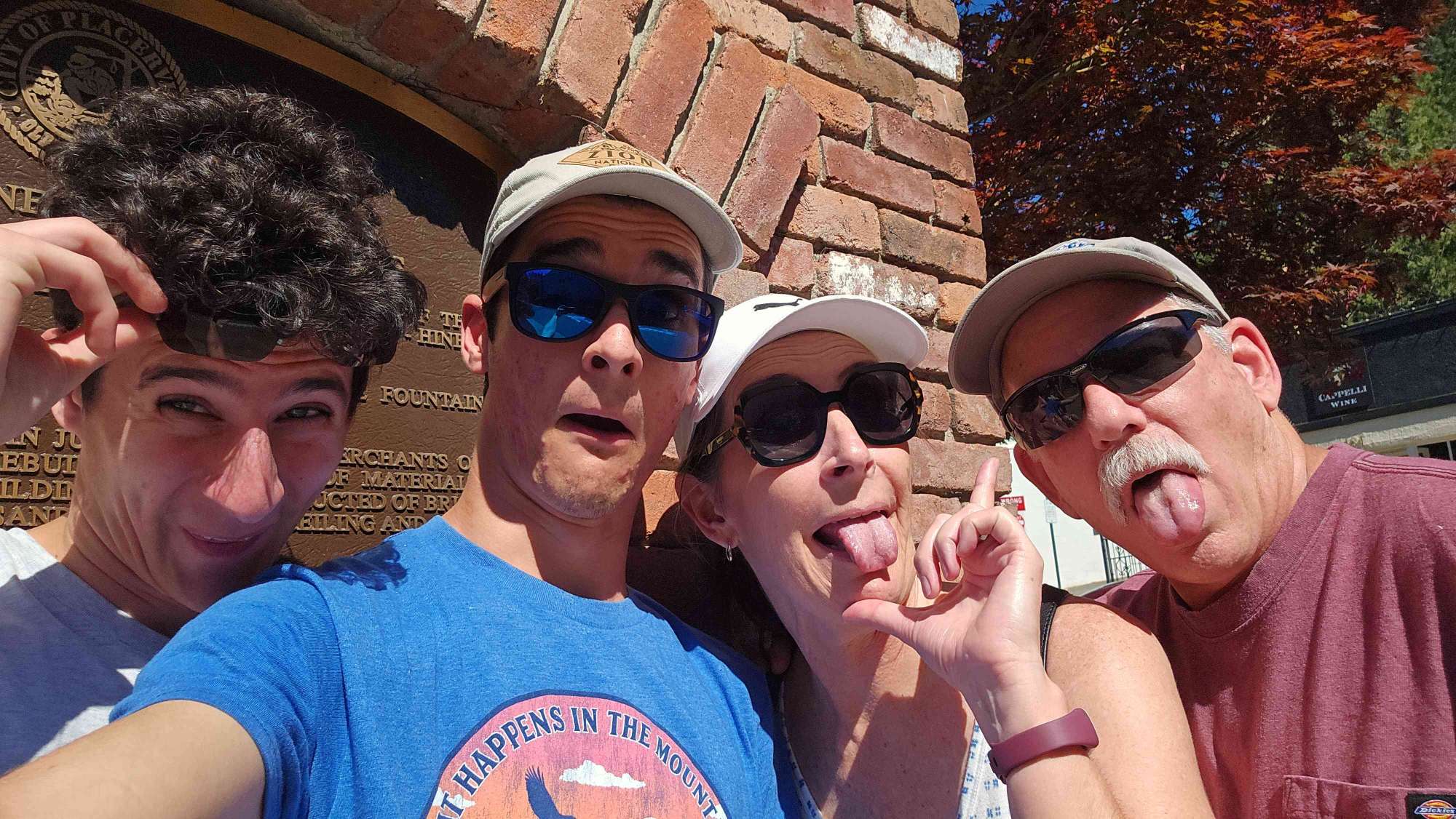 Fotos de la búsqueda del tesoro en Placerville