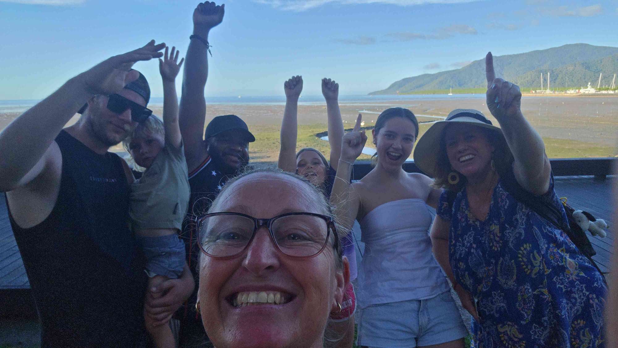 Cairns Scavenger Hunt (İpucu Avı) Fotoğrafları