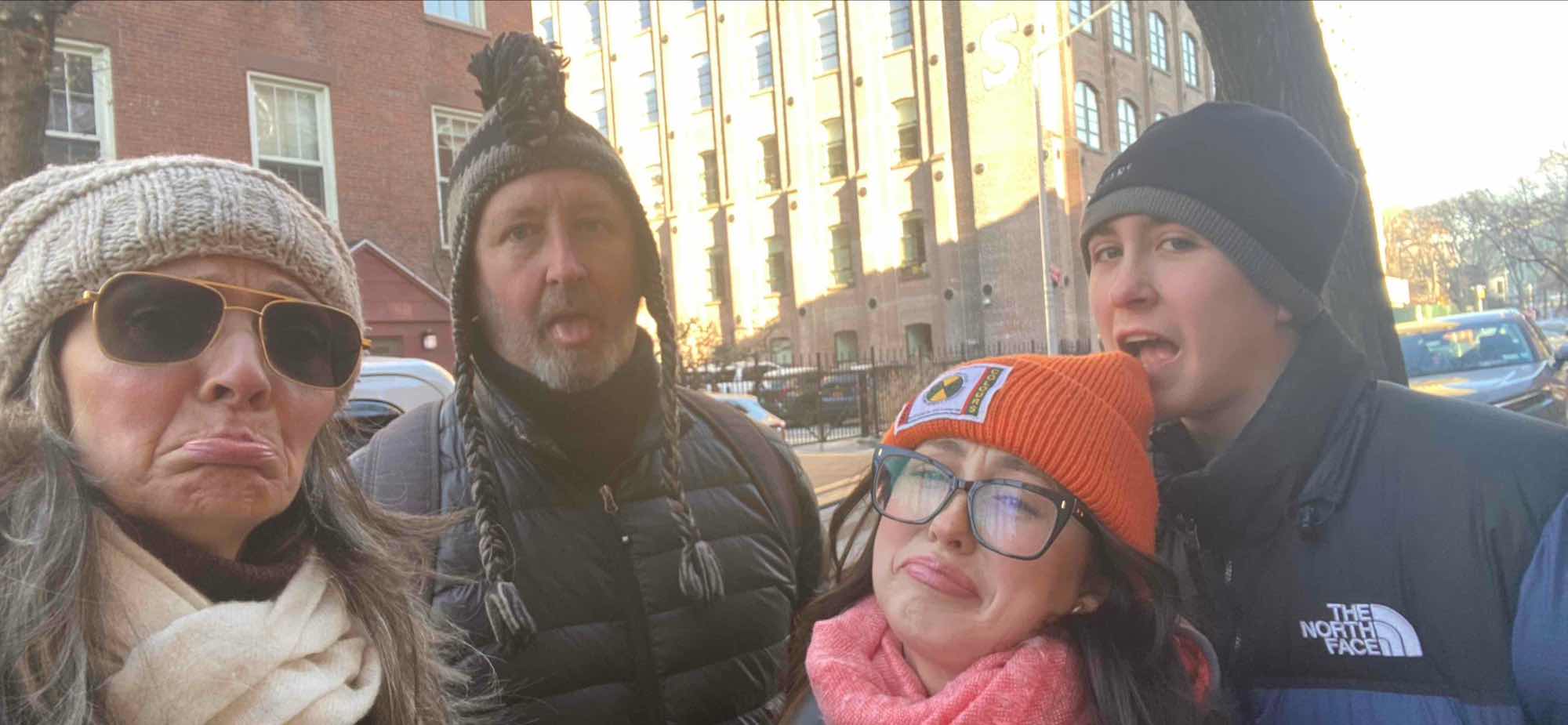 &Pcy;&ocy;&pcy;-&kcy;&ucy;&lcy;&softcy;&tcy;&ucy;&rcy;&acy;&colon; &Fcy;&ocy;&tcy;&ocy;&gcy;&rcy;&acy;&fcy;&icy;&icy; &scy; &kcy;&vcy;&iecy;&scy;&tcy;&acy; &pcy;&ocy; &lcy;&ocy;&kcy;&acy;&tscy;&icy;&yacy;&mcy; &scy;&iecy;&rcy;&icy;&acy;&lcy;&acy; &laquo;&Mcy;&icy;&scy;&tcy;&iecy;&rcy; &Rcy;&ocy;&bcy;&ocy;&tcy;&raquo;