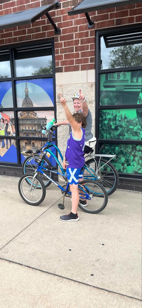 Lansing Ghost Tour scavenger hunt photos