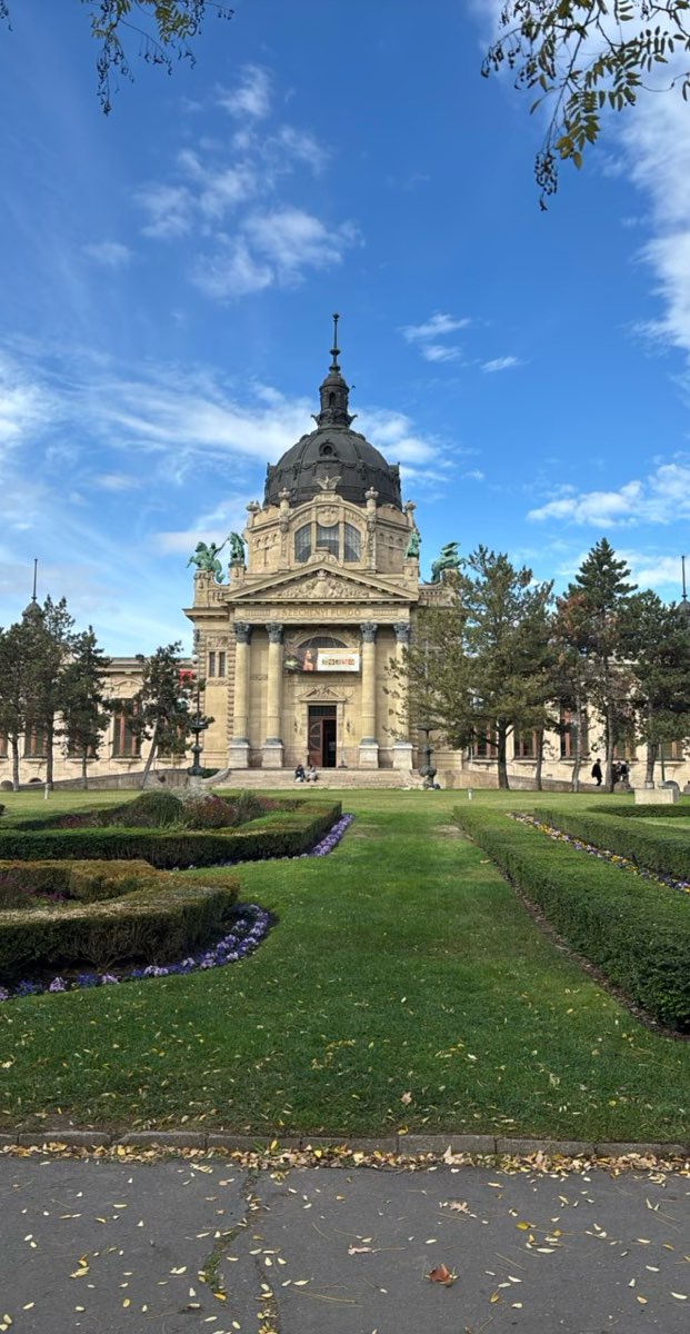 エトヴェシュ・ロランド大学 スカベンジャーハント スカベンジャーハント写真