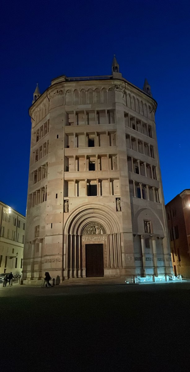 Fotos fra Parma Scavenger Hunt