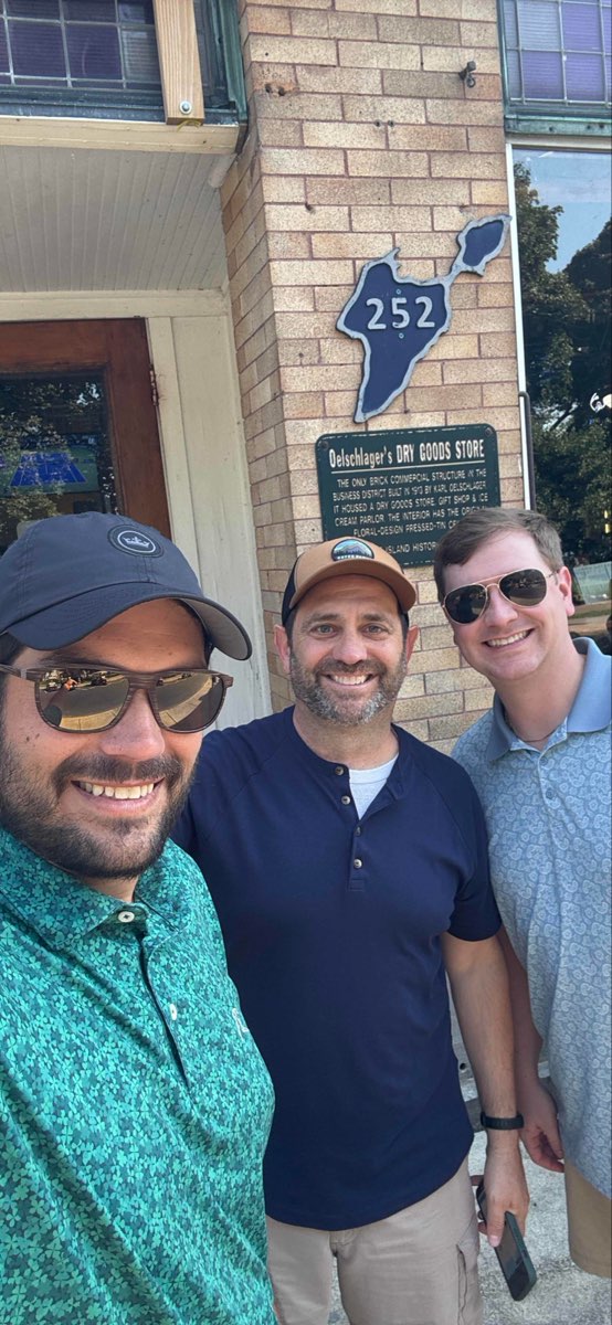 Put-in-Bay Scavenger Hunt scavenger hunt photos