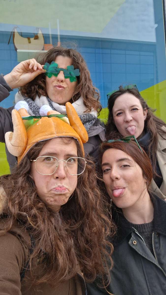 team building scavenger hunt