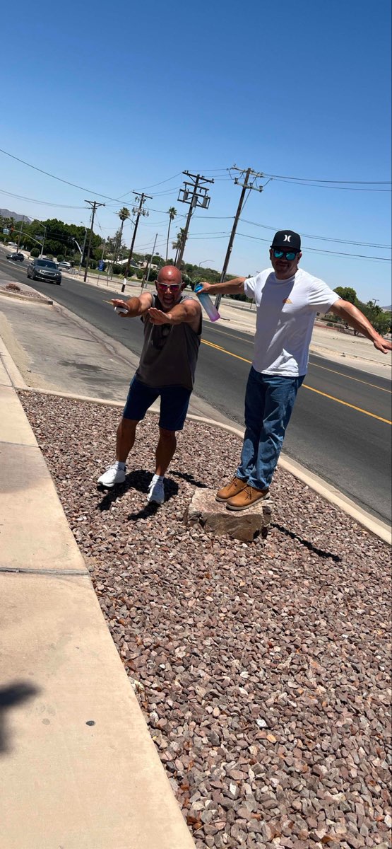 Fotografier från Yuma Scavenger Hunt