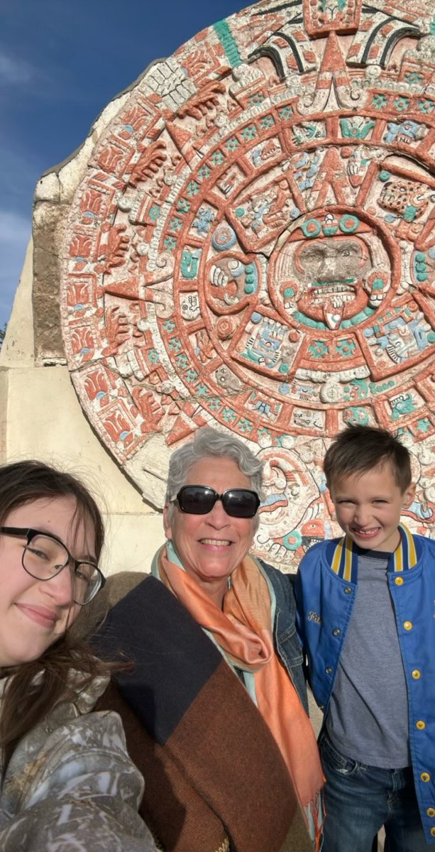 El Paso Bar Crawl scavenger hunt photos