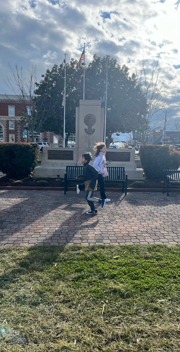 利奥纳德敦寻宝游戏照片