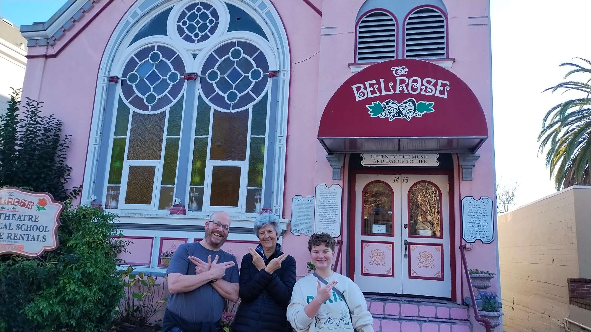 Fotky z lovu na&lbrace;&NewLine;    "1"&colon; "Baku Scavenger Hunt byla &uacute;&zcaron;asn&aacute; venkovn&iacute; aktivita centrem m&ecaron;sta&period; Bavilo n&aacute;s zkou&scaron;et sami sebe a z&aacute;rove&ncaron; obdivovat um&ecaron;n&iacute;&comma; jako je socha A&scaron;iga Alagsara a m&iacute;stn&iacute; n&aacute;st&ecaron;nn&eacute; malby&period;"&comma;&NewLine;    "2"&colon; "Prozkoumejte nejlep&scaron;&iacute; atrakce v Columbii v Ji&zcaron;n&iacute; Karol&iacute;n&ecaron; a objevte ikonick&eacute; pam&aacute;tky a skryt&eacute; poklady&period; Od historick&yacute;ch univerzitn&iacute;ch are&aacute;l&uring; po z&aacute;hadn&eacute; p&rcaron;&iacute;b&ecaron;hy na komentovan&yacute;ch prohl&iacute;dk&aacute;ch&comma; prohl&iacute;dka pam&aacute;tek zde znamen&aacute;&comma; &zcaron;e ka&zcaron;d&aacute; n&aacute;v&scaron;t&ecaron;va je nezapomenuteln&aacute;&period;"&comma;&NewLine;    "3"&colon; "Mapa v&ecaron;c&iacute;&comma; kter&eacute; m&uring;&zcaron;ete d&ecaron;lat v Crawfordsville"&comma;&NewLine;    "4"&colon; "D&uring;v&ecaron;&rcaron;ujte nad&scaron;en&iacute; spokojen&yacute;ch pr&uring;zkumn&iacute;k&uring;&comma; kte&rcaron;&iacute; si u&zcaron;ili na&scaron;e aktivity v Hamiltonu v New Yorku&period; N&aacute;v&scaron;t&ecaron;vn&iacute;ci chv&aacute;l&iacute; sv&eacute; nezapomenuteln&eacute; z&aacute;&zcaron;itky p&rcaron;i objevov&aacute;n&iacute; m&iacute;stn&iacute;ch atrakc&iacute; s p&rcaron;&aacute;teli a rodinou&period;"&comma;&NewLine;    "5"&colon; "Prozkoumejte atrakce Albion&comma; jako je historick&eacute; &Zcaron;elezni&ccaron;n&iacute; m&ecaron;sto a p&rcaron;&iacute;rodn&iacute; centrum Whitehouse&period; Ide&aacute;ln&iacute; pro prohl&iacute;dky pam&aacute;tek&comma; jednodenn&iacute; v&yacute;lety a jedine&ccaron;n&eacute; aktivity v Albion College Town&period; M&iacute;stn&iacute; obyvatel&eacute; miluj&iacute; um&ecaron;leck&eacute; n&aacute;st&ecaron;nn&eacute; malby v centru&period;"&comma;&NewLine;    "6"&colon; "Vlastn&iacute; aktivity v&bsol;n        DeLandu"&comma;&NewLine;    "7"&colon; "Prozkoumejte nejlep&scaron;&iacute; &ccaron;tvrti McMinnville&comma; od ru&scaron;n&eacute;ho historick&eacute;ho centra po malebn&yacute; univerzitn&iacute; are&aacute;l pobl&iacute;&zcaron; Linfield University&period; Ka&zcaron;d&aacute; nab&iacute;z&iacute; svou vlastn&iacute; atmosf&eacute;ru a doporu&ccaron;en&eacute; aktivity&period;"&comma;&NewLine;    "8"&colon; "Nenechte si uj&iacute;t ikonick&aacute; m&iacute;sta&comma; jako je Applegate Park Hub nebo Castle Air Museum Spot&period; Pro v&iacute;ce dobrodru&zcaron;stv&iacute; vyzkou&scaron;ejte jednu z na&scaron;ich univerzitn&iacute;ch z&aacute;&zcaron;itk&uring; v Kalifornii &ndash; to jsou nejlep&scaron;&iacute; v&ecaron;ci&comma; kter&eacute; m&uring;&zcaron;ete d&ecaron;lat v Merced&excl; P&rcaron;ije&dcaron;te v&ccaron;as&comma; abyste se vyhnuli dav&uring;m&period;"&comma;&NewLine;    "9"&colon; "Jak skv&ecaron;l&yacute; n&aacute;pad na rande v Lively Lane&period; Putovali jsme od Muzea domu k &Scaron;achov&eacute;mu parku a milovali jsme nadp&rcaron;irozen&eacute; p&rcaron;&iacute;b&ecaron;hy a zvl&aacute;&scaron;tn&iacute; v&yacute;zvy b&ecaron;hem t&eacute;to stra&scaron;ideln&eacute; prohl&iacute;dky&period;"&comma;&NewLine;    "10"&colon; "Tato proch&aacute;zka m&ecaron;stem Anderson Hall mi dala skv&ecaron;l&yacute; vhled do skryt&yacute;ch poklad&uring; The Ville&period; Je to opravdu skv&ecaron;l&aacute; v&ecaron;c&comma; pokud chcete autentick&yacute; m&iacute;stn&iacute; z&aacute;&zcaron;itek&period;"&comma;&NewLine;    "11"&colon; "Pozv&ecaron;te p&rcaron;&aacute;tele a za&ccaron;n&ecaron;te sv&eacute; stra&scaron;ideln&eacute; dobrodru&zcaron;stv&iacute; p&rcaron;ed hotelem Artisan Downtown &ndash; &ccaron;&iacute;m v&iacute;ce state&ccaron;n&yacute;ch du&scaron;&iacute;&comma; t&iacute;m l&eacute;pe&period; Tato stra&scaron;ideln&aacute; proch&aacute;zka je snadn&aacute; na za&ccaron;&aacute;tek p&rcaron;&iacute;mo z historick&eacute;ho centra DeLand&period;"&comma;&NewLine;    "12"&colon; "Od m&iacute;stn&iacute;ch tajn&yacute;ch m&iacute;st v Cantonu po ikonick&eacute; um&ecaron;n&iacute;&comma; n&aacute;st&ecaron;nn&eacute; malby a podce&ncaron;ovan&aacute; m&iacute;sta&comma; kter&aacute; jste si mo&zcaron;n&aacute; nikdy nev&scaron;imli &ndash; ka&zcaron;d&yacute; lov je pln&yacute; kulturn&iacute;ch z&aacute;&zcaron;itk&uring; a skv&ecaron;l&yacute;ch aktivit&period; Je to v&iacute;c ne&zcaron; jen prohl&iacute;dka &ndash; je to interaktivn&iacute; cesta navr&zcaron;en&aacute; tak&comma; aby p&rcaron;ekvapila a pot&ecaron;&scaron;ila&period; Ide&aacute;ln&iacute; pro n&aacute;pady na rande&comma; z&aacute;bavu pro celou rodinu nebo prohl&iacute;dky pam&aacute;tek s n&aacute;dechem&period;"&comma;&NewLine;    "13"&colon; "Fotky z lovu na&lbrace;&NewLine;    "1"&colon; "Baku Scavenger Hunt byla &uacute;&zcaron;asn&aacute; venkovn&iacute; aktivita centrem m&ecaron;sta&period; Bavilo n&aacute;s zkou&scaron;et sami sebe a z&aacute;rove&ncaron; obdivovat um&ecaron;n&iacute;&comma; jako je socha A&scaron;iga Alagsara a m&iacute;stn&iacute; n&aacute;st&ecaron;nn&eacute; malby&period;"&comma;&NewLine;    "2"&colon; "Prozkoumejte nejlep&scaron;&iacute; atrakce v Columbii v Ji&zcaron;n&iacute; Karol&iacute;n&ecaron; a objevte ikonick&eacute; pam&aacute;tky a skryt&eacute; poklady&period; Od historick&yacute;ch univerzitn&iacute;ch are&aacute;l&uring; po z&aacute;hadn&eacute; p&rcaron;&iacute;b&ecaron;hy na komentovan&yacute;ch prohl&iacute;dk&aacute;ch&comma; prohl&iacute;dka pam&aacute;tek zde znamen&aacute;&comma; &zcaron;e ka&zcaron;d&aacute; n&aacute;v&scaron;t&ecaron;va je nezapomenuteln&aacute;&period;"&comma;&NewLine;    "3"&colon; "Mapa v&ecaron;c&iacute;&comma; kter&eacute; m&uring;&zcaron;ete d&ecaron;lat v Crawfordsville"&comma;&NewLine;    "4"&colon; "D&uring;v&ecaron;&rcaron;ujte nad&scaron;en&iacute; spokojen&yacute;ch pr&uring;zkumn&iacute;k&uring;&comma; kte&rcaron;&iacute; si u&zcaron;ili na&scaron;e aktivity v Hamiltonu v New Yorku&period; N&aacute;v&scaron;t&ecaron;vn&iacute;ci chv&aacute;l&iacute; sv&eacute; nezapomenuteln&eacute; z&aacute;&zcaron;itky p&rcaron;i objevov&aacute;n&iacute; m&iacute;stn&iacute;ch atrakc&iacute; s p&rcaron;&aacute;teli a rodinou&period;"&comma;&NewLine;    "5"&colon; "Prozkoumejte atrakce Albion&comma; jako je historick&eacute; &Zcaron;elezni&ccaron;n&iacute; m&ecaron;sto a p&rcaron;&iacute;rodn&iacute; centrum Whitehouse&period; Ide&aacute;ln&iacute; pro prohl&iacute;dky pam&aacute;tek&comma; jednodenn&iacute; v&yacute;lety a jedine&ccaron;n&eacute; aktivity v Albion College Town&period; M&iacute;stn&iacute; obyvatel&eacute; miluj&iacute; um&ecaron;leck&eacute; n&aacute;st&ecaron;nn&eacute; malby v centru&period;"&comma;&NewLine;    "6"&colon; "Vlastn&iacute; aktivity v&bsol;n        DeLandu"&comma;&NewLine;    "7"&colon; "Prozkoumejte nejlep&scaron;&iacute; &ccaron;tvrti McMinnville&comma; od ru&scaron;n&eacute;ho historick&eacute;ho centra po malebn&yacute; univerzitn&iacute; are&aacute;l pobl&iacute;&zcaron; Linfield University&period; Ka&zcaron;d&aacute; nab&iacute;z&iacute; svou vlastn&iacute; atmosf&eacute;ru a doporu&ccaron;en&eacute; aktivity&period;"&comma;&NewLine;    "8"&colon; "Nenechte si uj&iacute;t ikonick&aacute; m&iacute;sta&comma; jako je Applegate Park Hub nebo Castle Air Museum Spot&period; Pro v&iacute;ce dobrodru&zcaron;stv&iacute; vyzkou&scaron;ejte jednu z na&scaron;ich univerzitn&iacute;ch z&aacute;&zcaron;itk&uring; v Kalifornii &ndash; to jsou nejlep&scaron;&iacute; v&ecaron;ci&comma; kter&eacute; m&uring;&zcaron;ete d&ecaron;lat v Merced&excl; P&rcaron;ije&dcaron;te v&ccaron;as&comma; abyste se vyhnuli dav&uring;m&period;"&comma;&NewLine;    "9"&colon; "Jak skv&ecaron;l&yacute; n&aacute;pad na rande v Lively Lane&period; Putovali jsme od Muzea domu k &Scaron;achov&eacute;mu parku a milovali jsme nadp&rcaron;irozen&eacute; p&rcaron;&iacute;b&ecaron;hy a zvl&aacute;&scaron;tn&iacute; v&yacute;zvy b&ecaron;hem t&eacute;to stra&scaron;ideln&eacute; prohl&iacute;dky&period;"&comma;&NewLine;    "10"&colon; "Tato proch&aacute;zka m&ecaron;stem Anderson Hall mi dala skv&ecaron;l&yacute; vhled do skryt&yacute;ch poklad&uring; The Ville&period; Je to opravdu skv&ecaron;l&aacute; v&ecaron;c&comma; pokud chcete autentick&yacute; m&iacute;stn&iacute; z&aacute;&zcaron;itek&period;"&comma;&NewLine;    "11"&colon; "Pozv&ecaron;te p&rcaron;&aacute;tele a za&ccaron;n&ecaron;te sv&eacute; stra&scaron;ideln&eacute; dobrodru&zcaron;stv&iacute; p&rcaron;ed hotelem Artisan Downtown &ndash; &ccaron;&iacute;m v&iacute;ce state&ccaron;n&yacute;ch du&scaron;&iacute;&comma; t&iacute;m l&eacute;pe&period; Tato stra&scaron;ideln&aacute; proch&aacute;zka je snadn&aacute; na za&ccaron;&aacute;tek p&rcaron;&iacute;mo z historick&eacute;ho centra DeLand&period;"&comma;&NewLine;    "12"&colon; "Od m&iacute;stn&iacute;ch tajn&yacute;ch m&iacute;st v Cantonu po ikonick&eacute; um&ecaron;n&iacute;&comma; n&aacute;st&ecaron;nn&eacute; malby a podce&ncaron;ovan&aacute; m&iacute;sta&comma; kter&aacute; jste si mo&zcaron;n&aacute; nikdy nev&scaron;imli &ndash; ka&zcaron;d&yacute; lov je pln&yacute; kulturn&iacute;ch z&aacute;&zcaron;itk&uring; a skv&ecaron;l&yacute;ch aktivit&period; Je to v&iacute;c ne&zcaron; jen prohl&iacute;dka &ndash; je to interaktivn&iacute; cesta navr&zcaron;en&aacute; tak&comma; aby p&rcaron;ekvapila a pot&ecaron;&scaron;ila&period; Ide&aacute;ln&iacute; pro n&aacute;pady na rande&comma; z&aacute;bavu pro celou rodinu nebo prohl&iacute;dky pam&aacute;tek s n&aacute;dechem&period;"&comma;&NewLine;    "13"&colon; "Fotky z lovu na