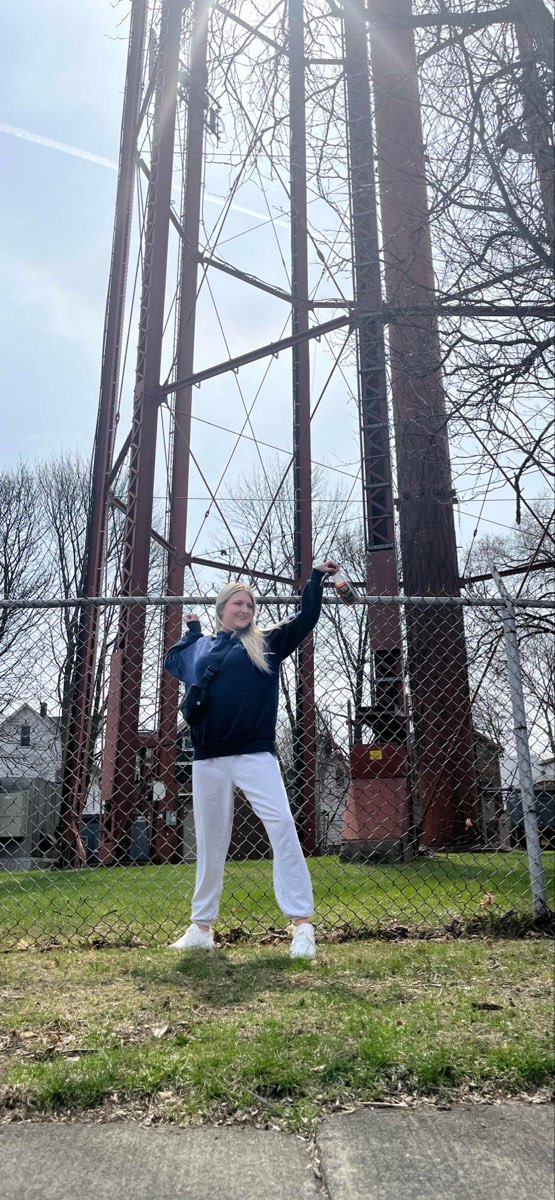 รูปภาพล่าสมบัติ St&period; John Fisher University