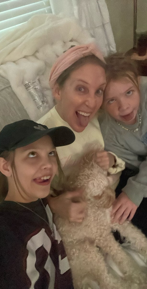 team building scavenger hunt