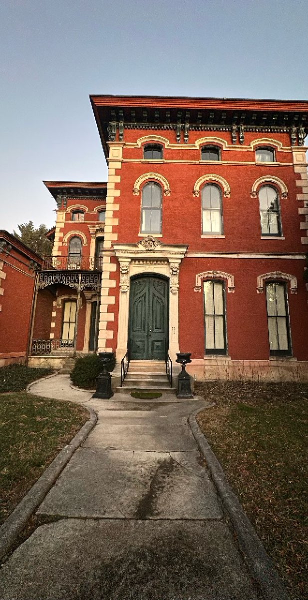 Old Louisville Scavenger Hunt scavenger hunt photos