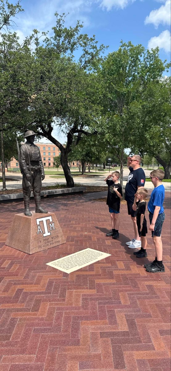 team building scavenger hunt