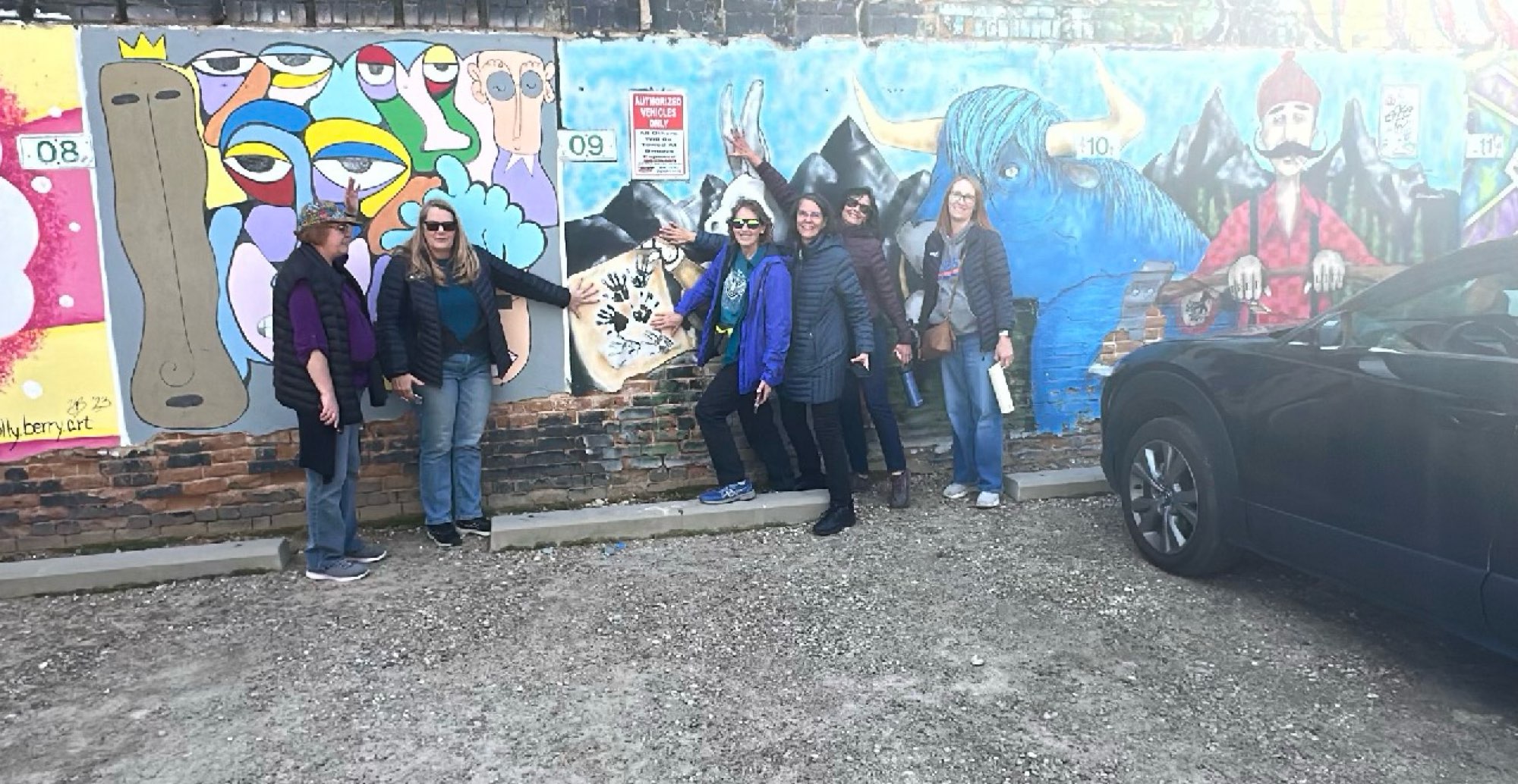 team building scavenger hunt