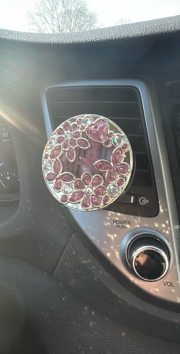 team building scavenger hunt