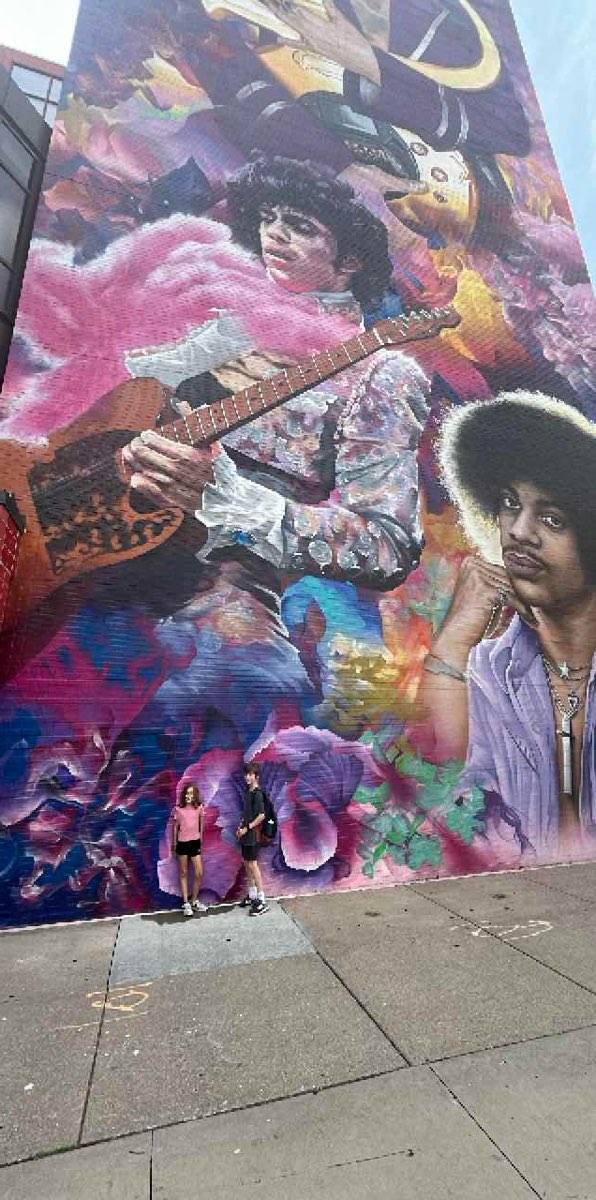 Minneapolis Downtown Scavenger Hunt scavenger hunt photos