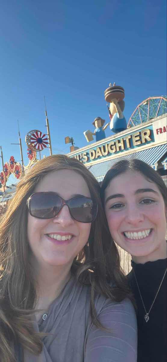 Brooklyn Scavenger Hunt scavenger hunt photos