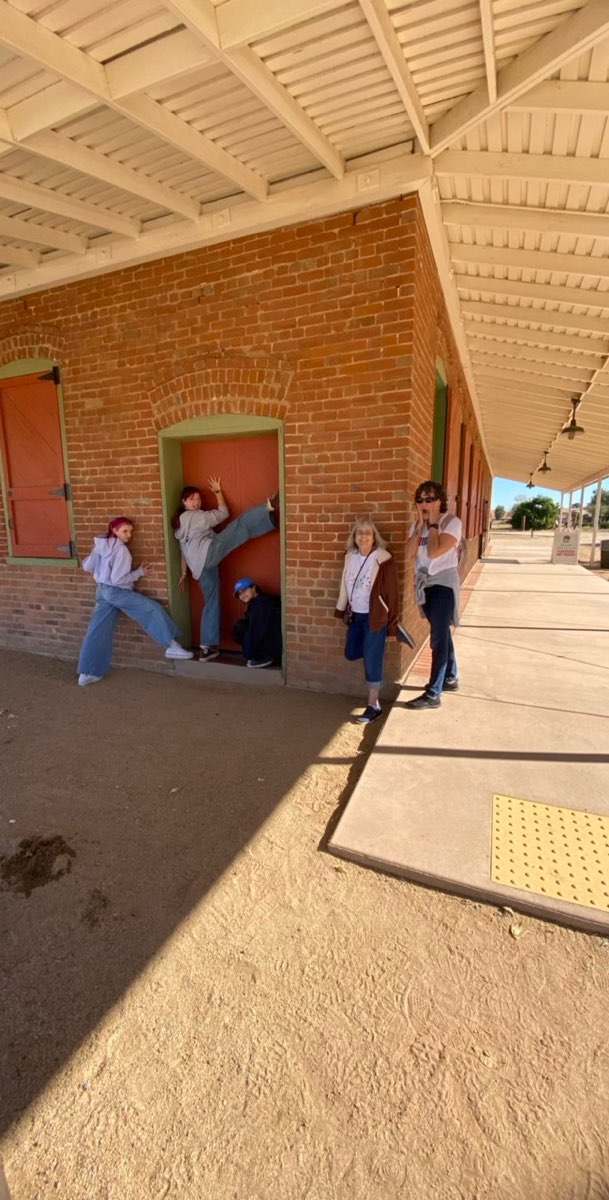 Glendale Arizona Ghost Tour scavenger hunt photos