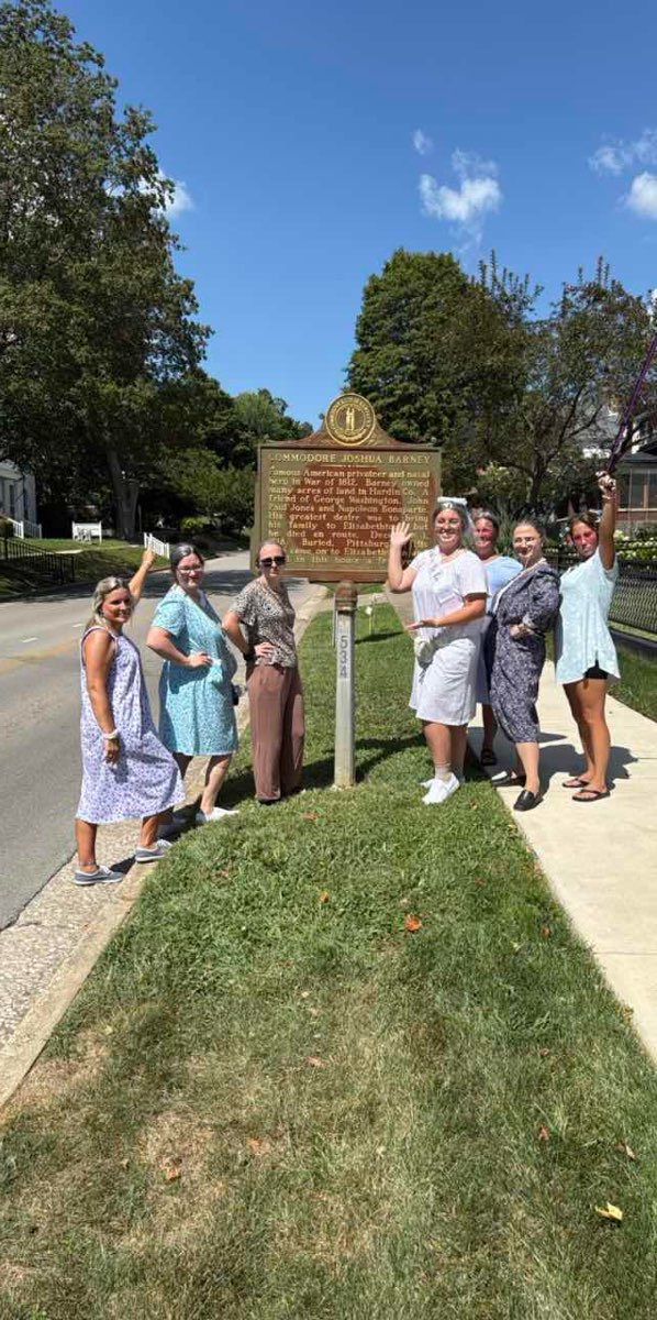 Elizabethtown Scavenger Hunt scavenger hunt photos